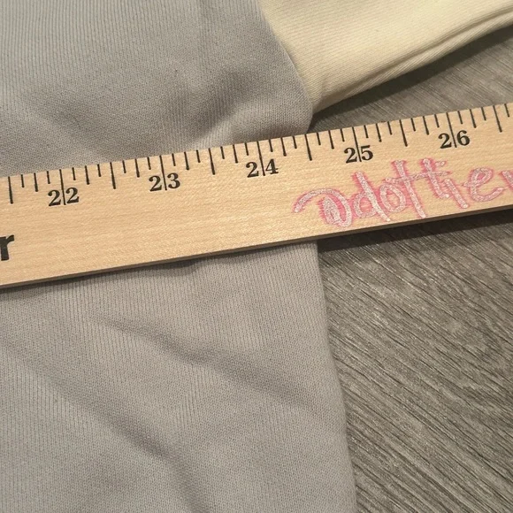 Outdoor Voices Womens Soft Cotton Gray Cream Hoodie Size M Color Block Oversized - Picture 14 of 15